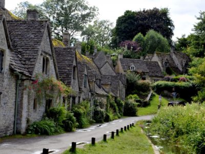 england_great_britain_cotswolds_village_countryside_cottage-1171156.jpg!d